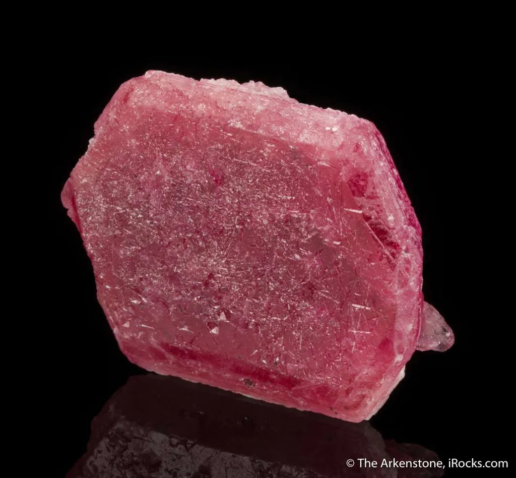 Beryl var. Pezzottaite - image 6
