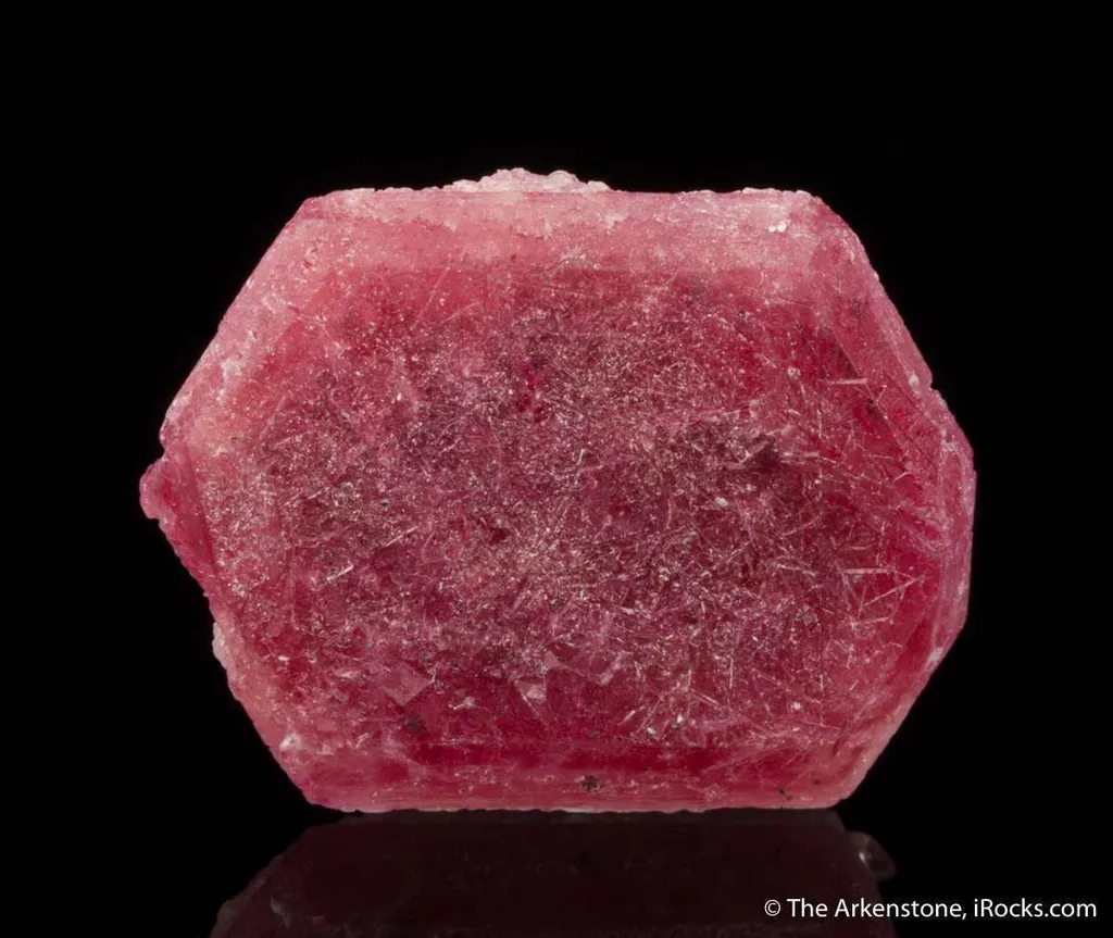 Beryl var. Pezzottaite - image 5