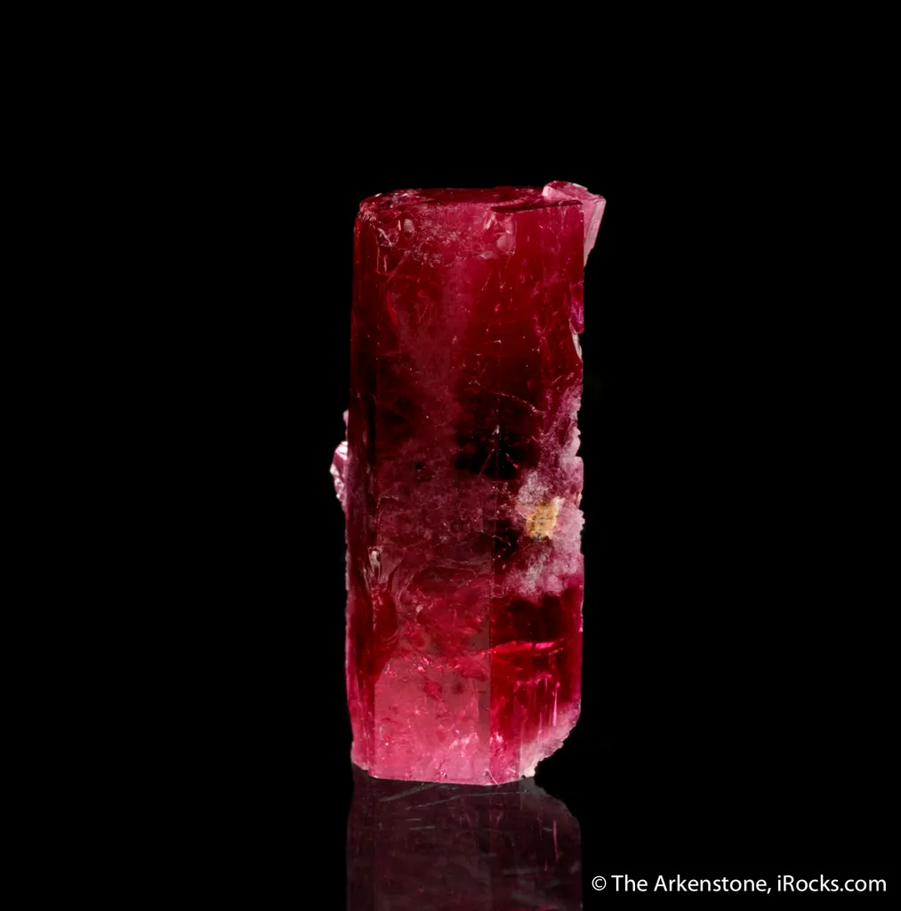 Beryl var. Red Beryl - image 3