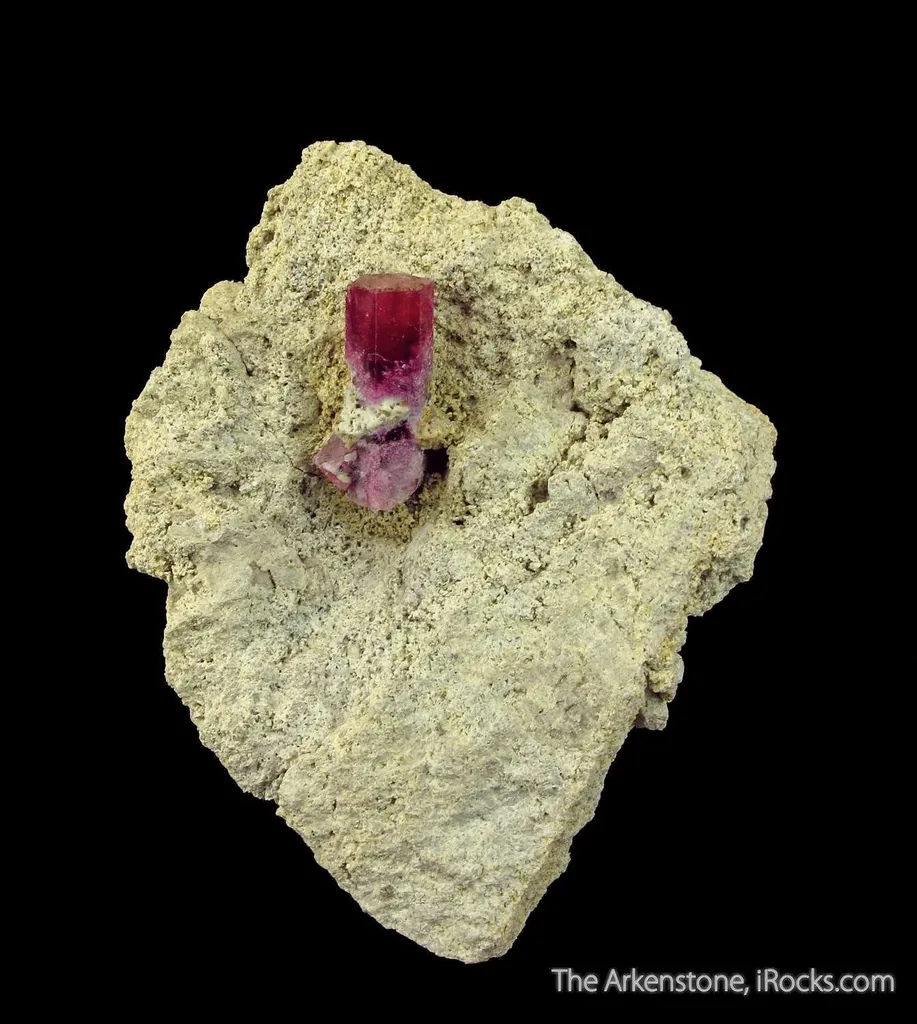 Beryl var. Red Beryl - image 2