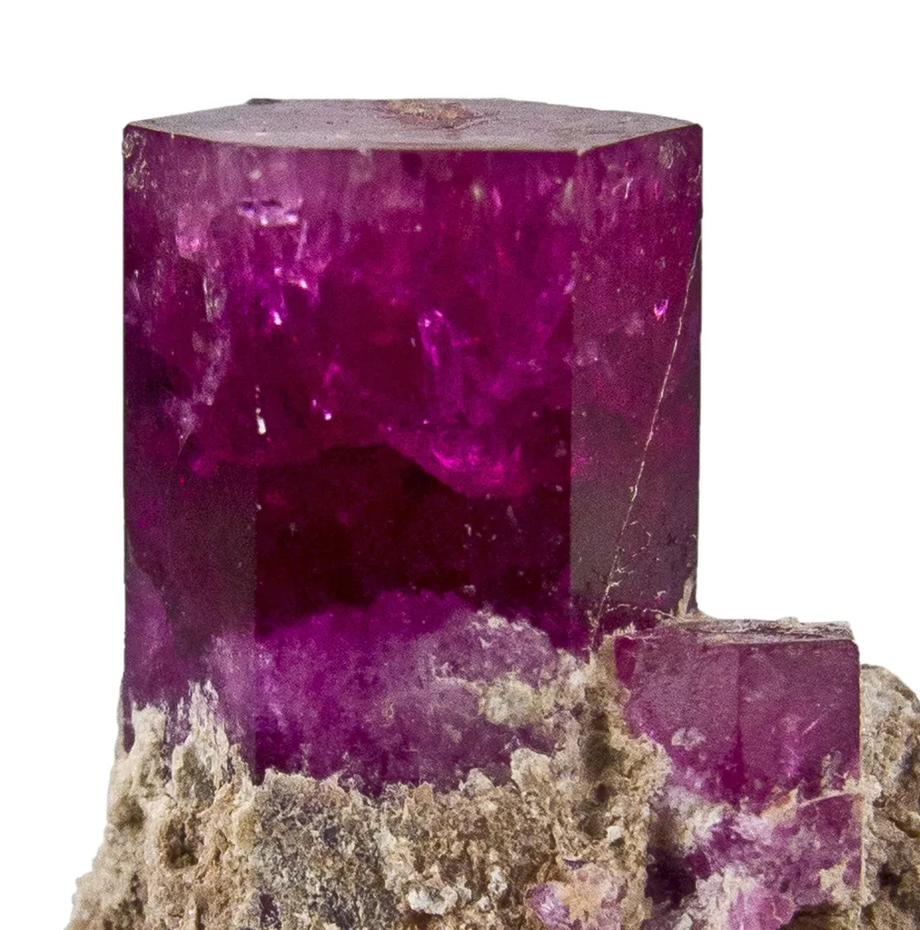 Beryl Var. Red Beryl - image 3