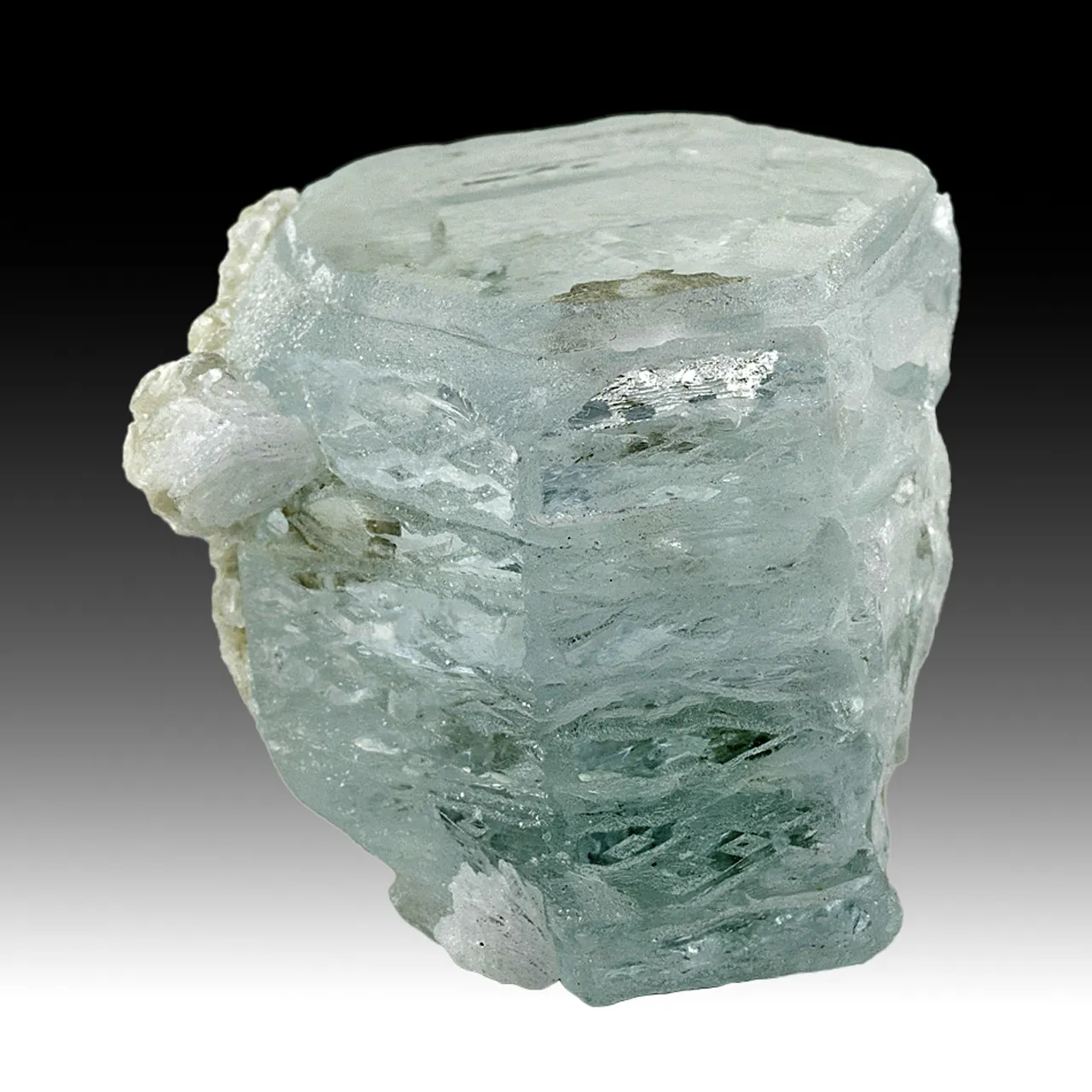 Beryl with Albite - image 1