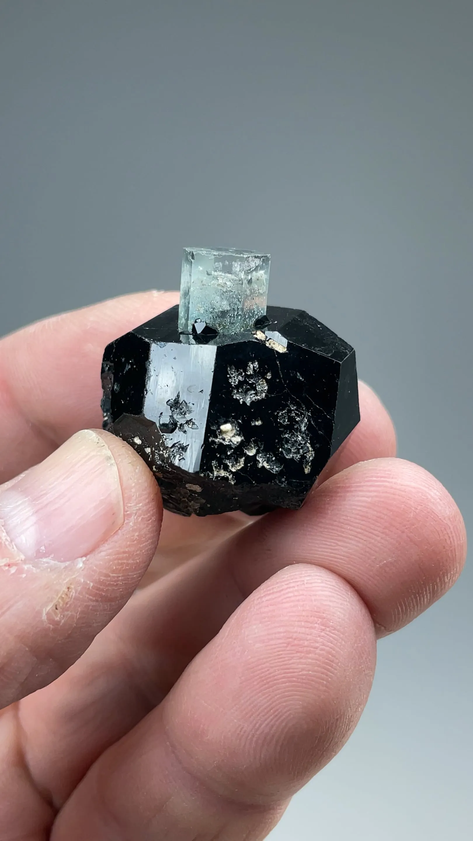 Beryl with Schorl - image 2