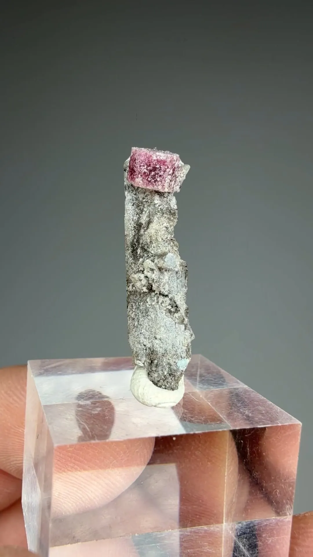 Beryl with Topaz - image 2