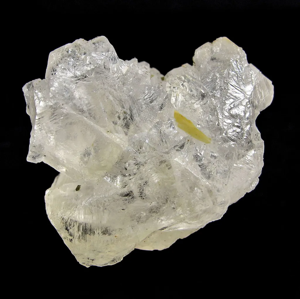 Beryllonite image