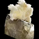 Beryllonite, hydroxylherderite - image 2