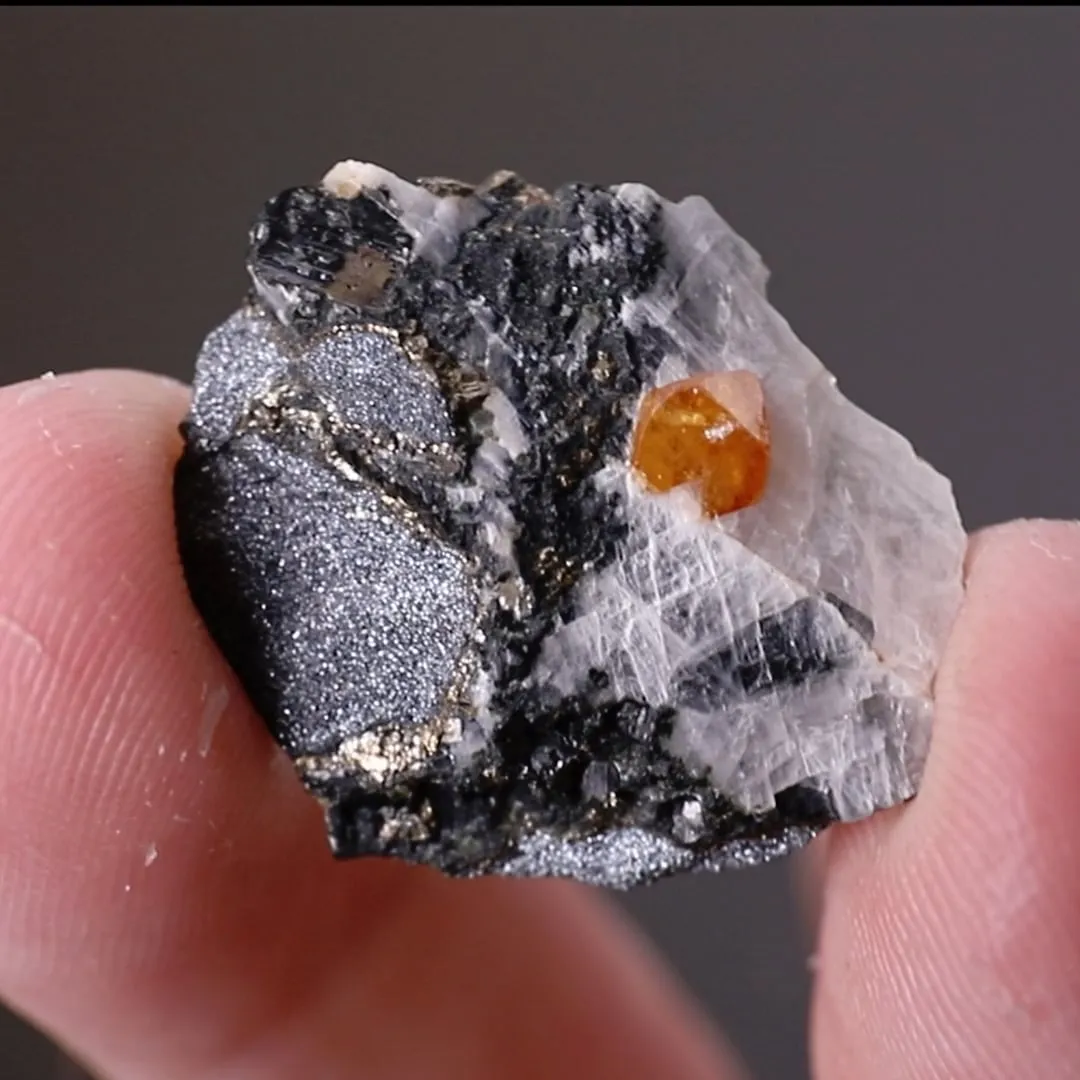 BERZELIITE with Calcite and Hausmannite - image 2