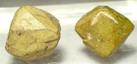 Betafite image
