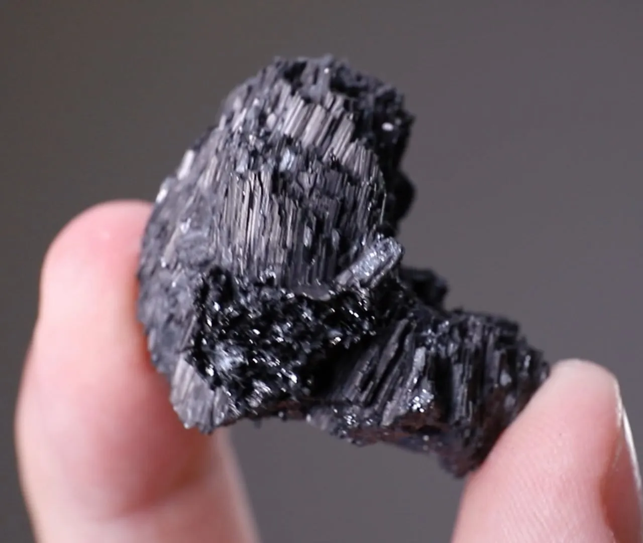 Betekhtinite - image 2