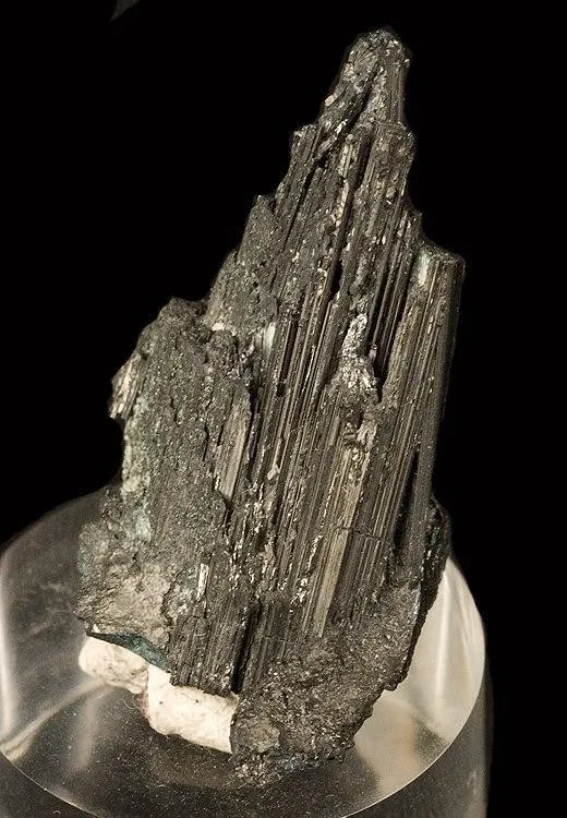 Betekhtinite image