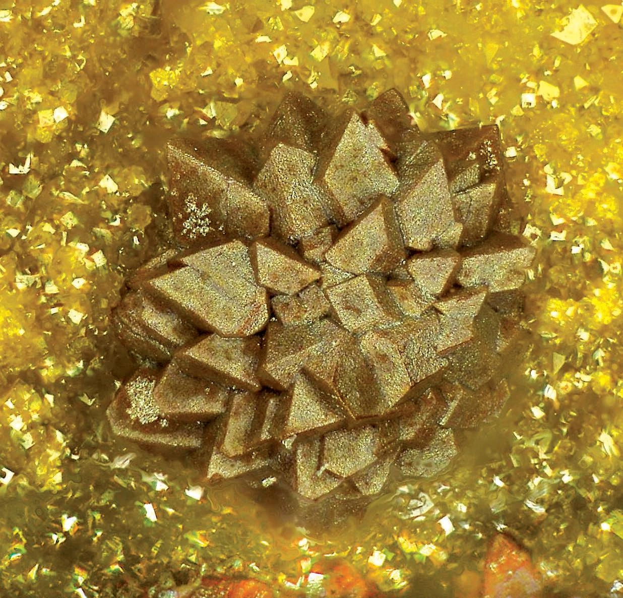 Beaudinite Beudantite, Scorodite - Potosi Mine, Idaho, USA
