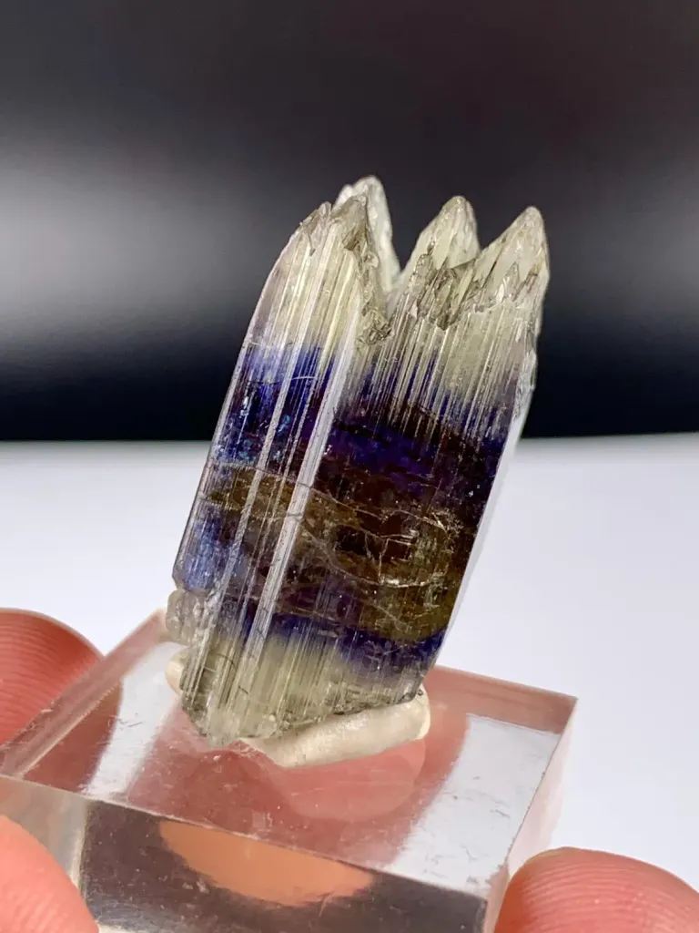 Bicolor Tanzanite from Tanzania - image 4
