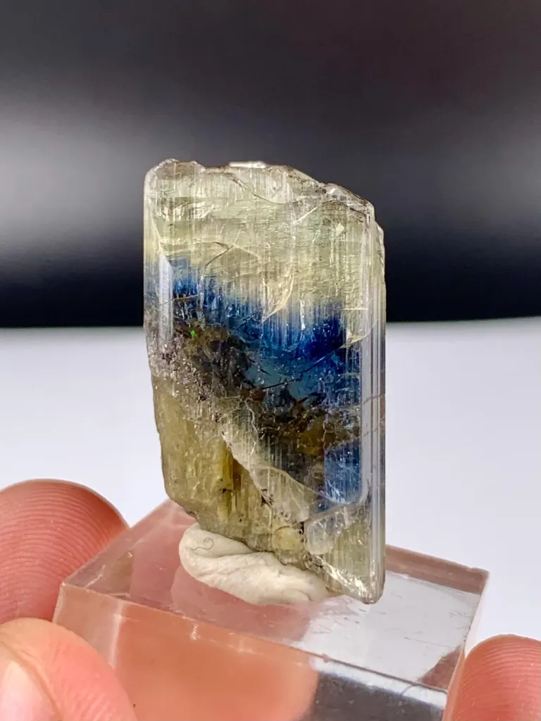 Bicolor Tanzanite from Tanzania - image 7