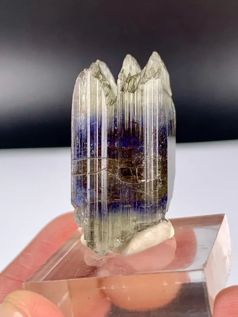 Bicolor Tanzanite from Tanzania - image 5
