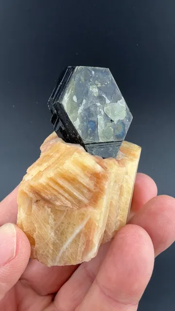 Biotite on Calcite
