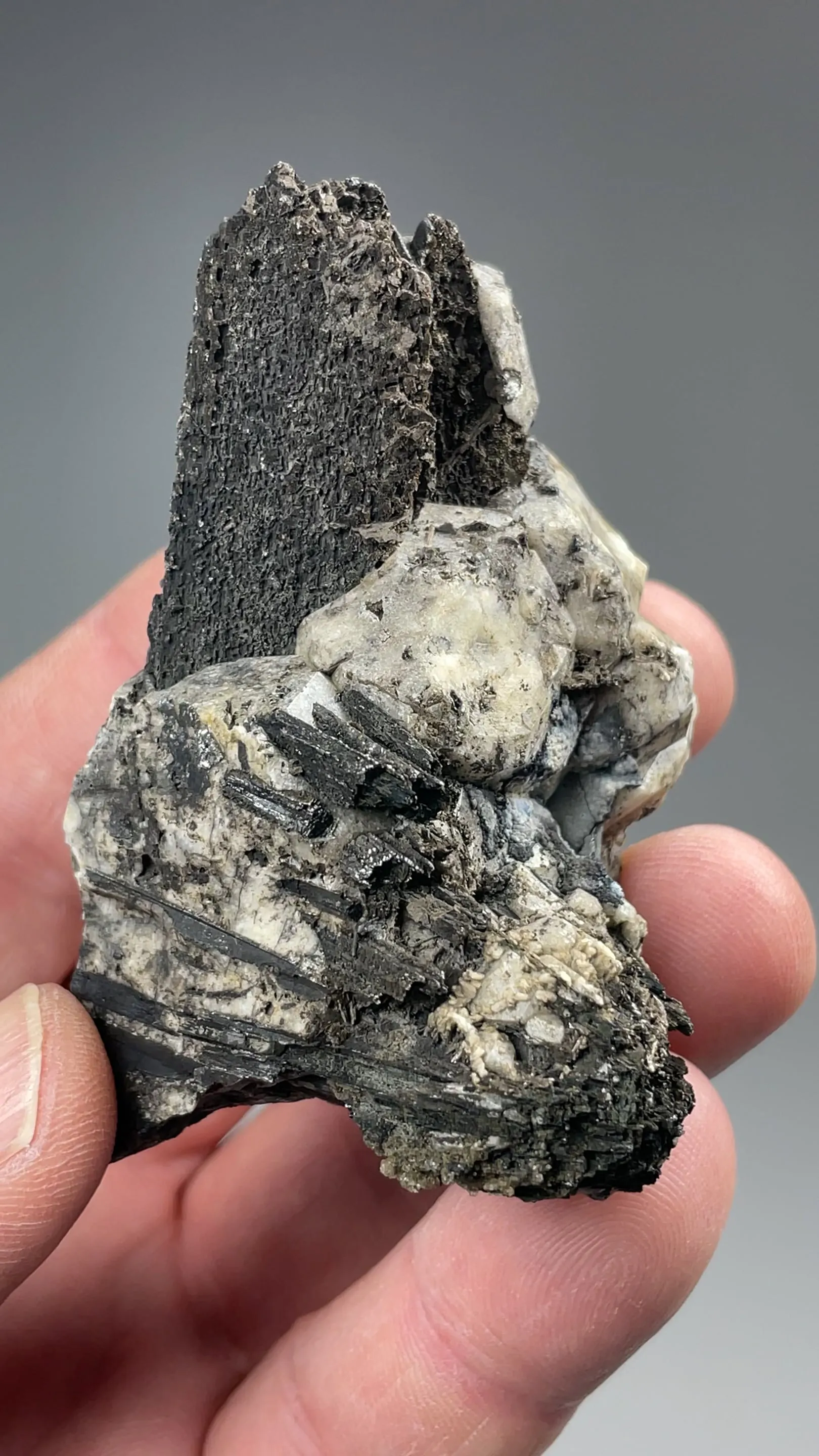 Birnessite after Serandite with Analcime - image 2