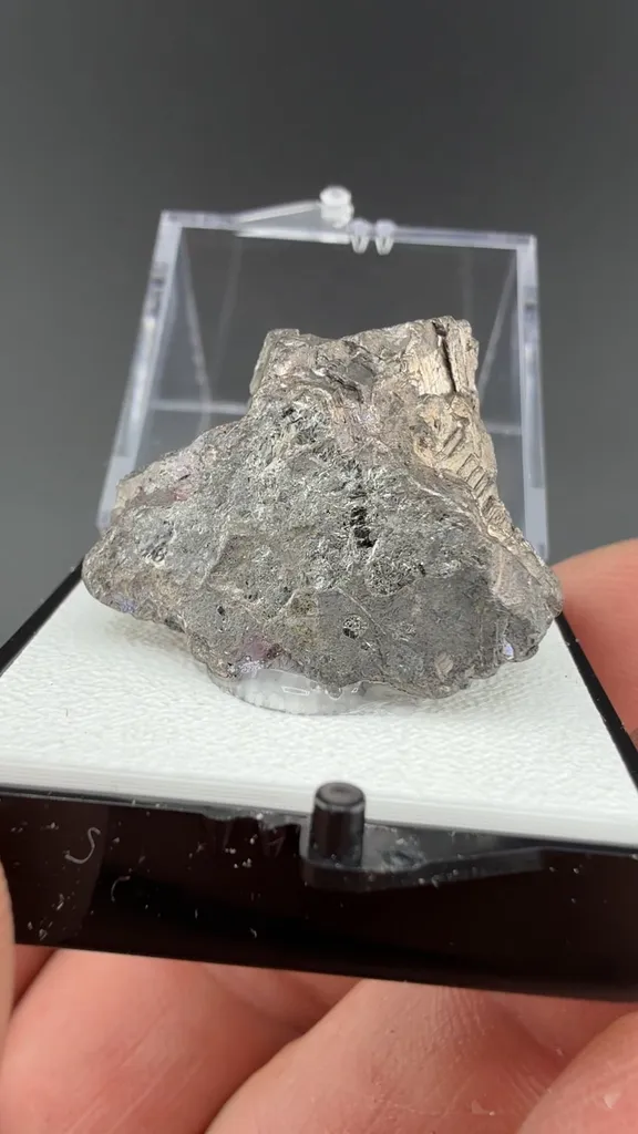 Bismuth - image 1
