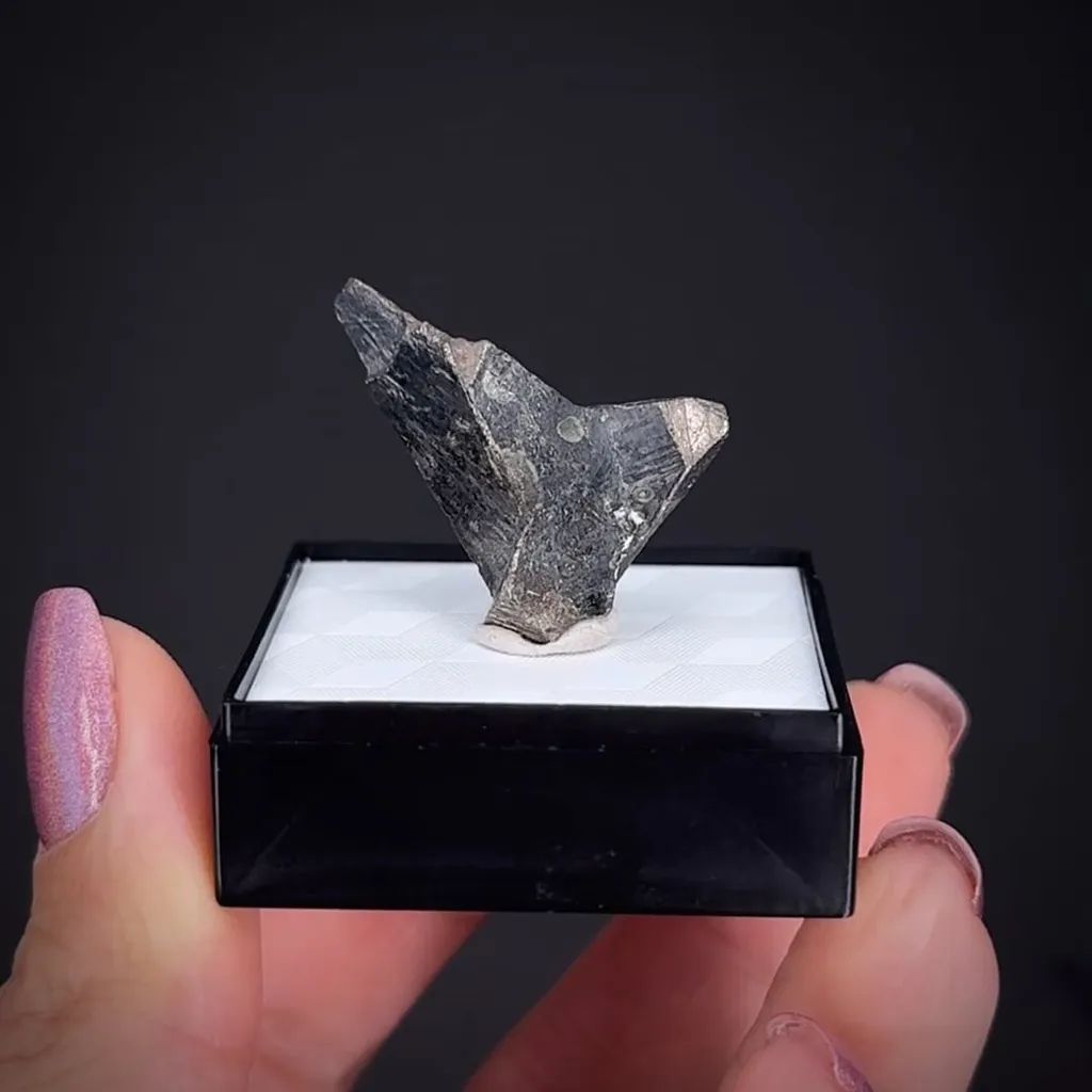 Bismuth - image 2