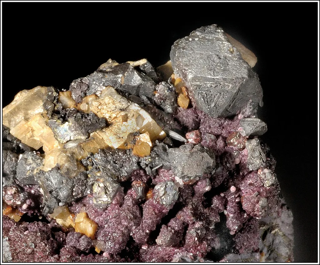 Bismuth, Erythrite, Dolomite image