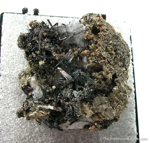 Bismuthinite - image 1