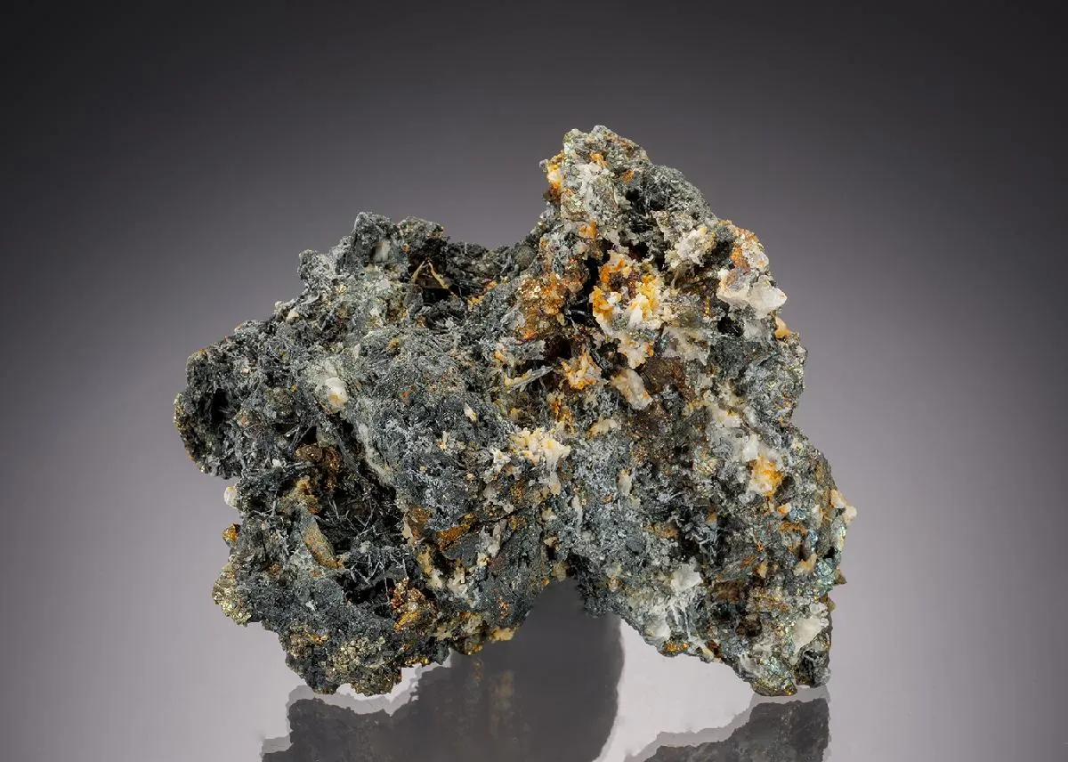 Bismuthinite - image 1