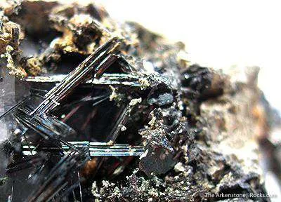 Bismuthinite - image 2