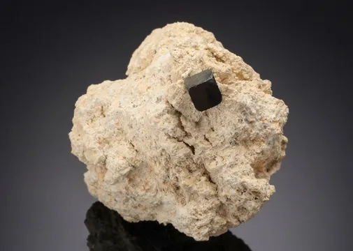 Bixbyite