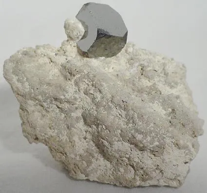 Bixbyite image
