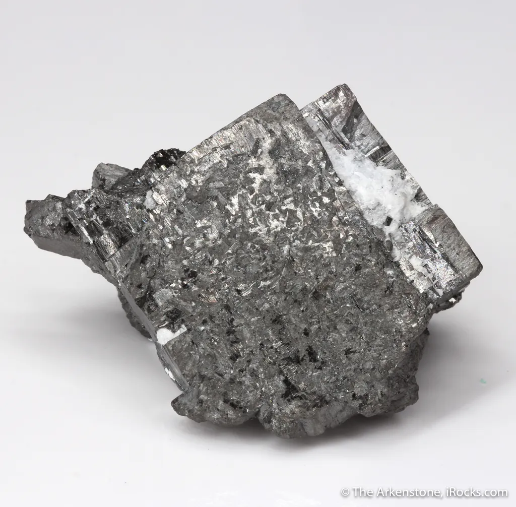 Bixbyite - image 4