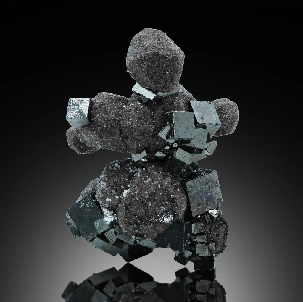 Bixbyite, Hematite Ps. Garnet image