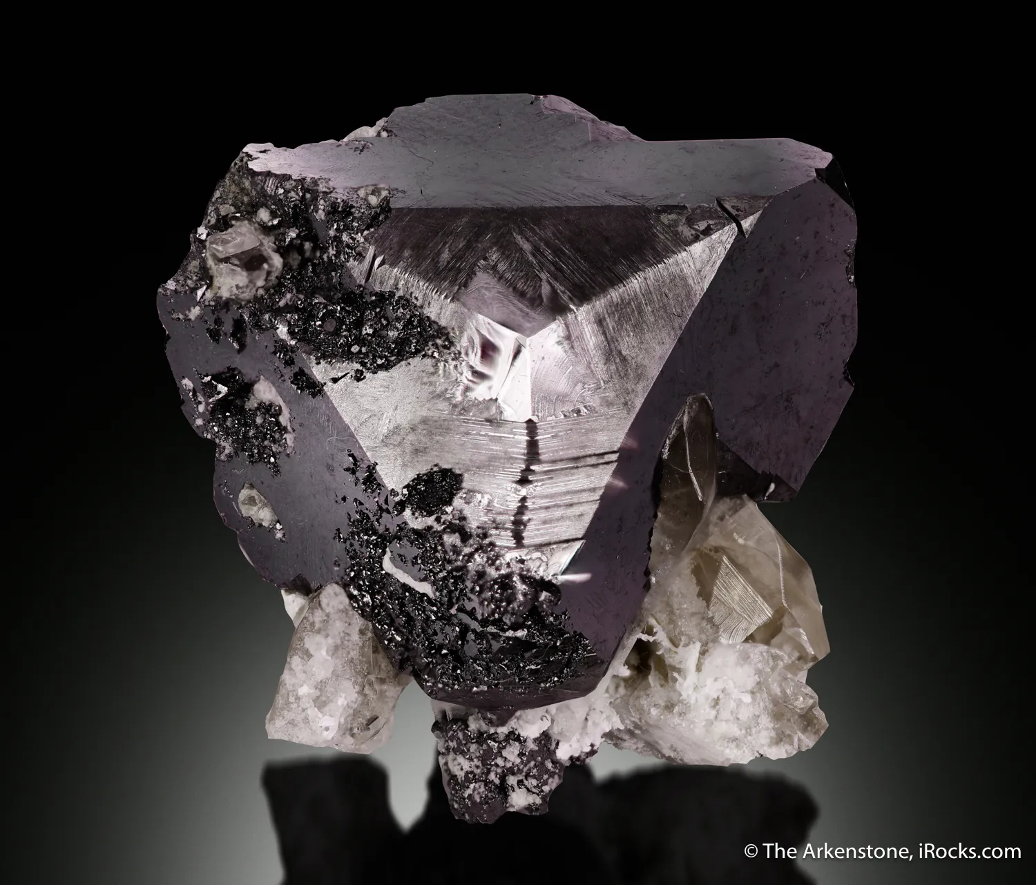 Bixbyite on Topaz - image 1