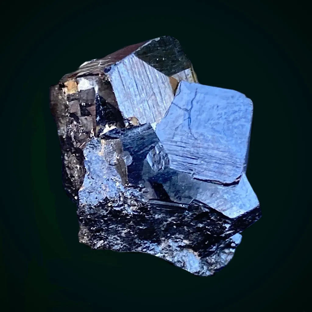 Bixbyite (TL) image