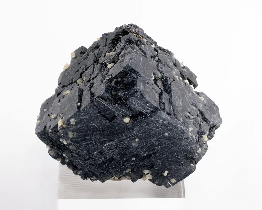 Black Fluorite From Yaogangxian image