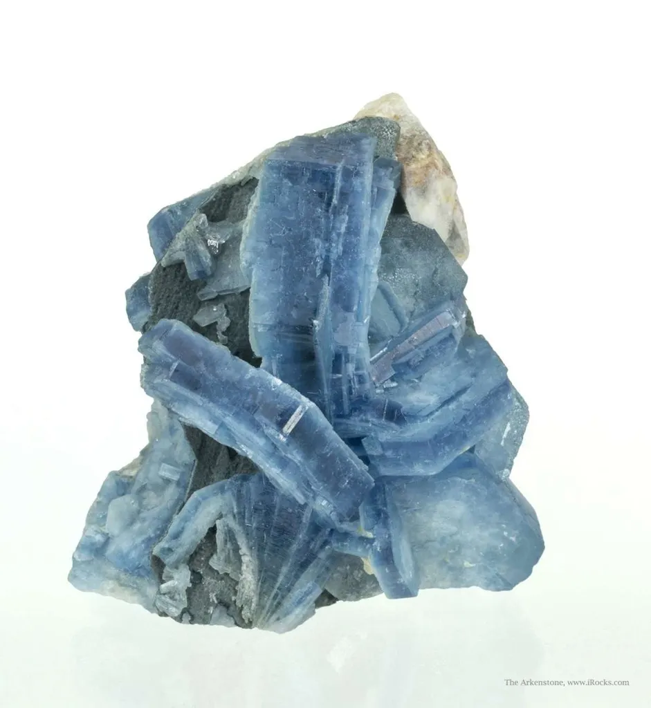 Blue Alkali Beryl image