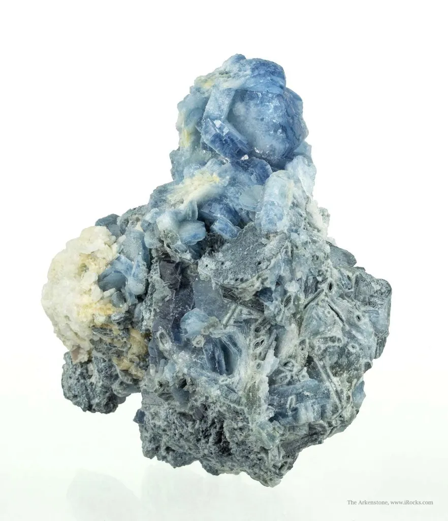 Blue Alkali Beryl - image 2