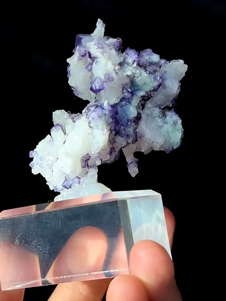 Blue and White Porcelain Fluorite comes from Yaogangxian,Hunan 40*20*45MM image