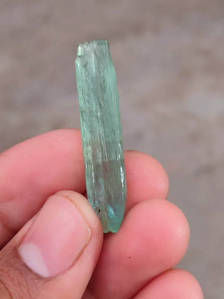 Blue Aquamarine Beryl - image 9