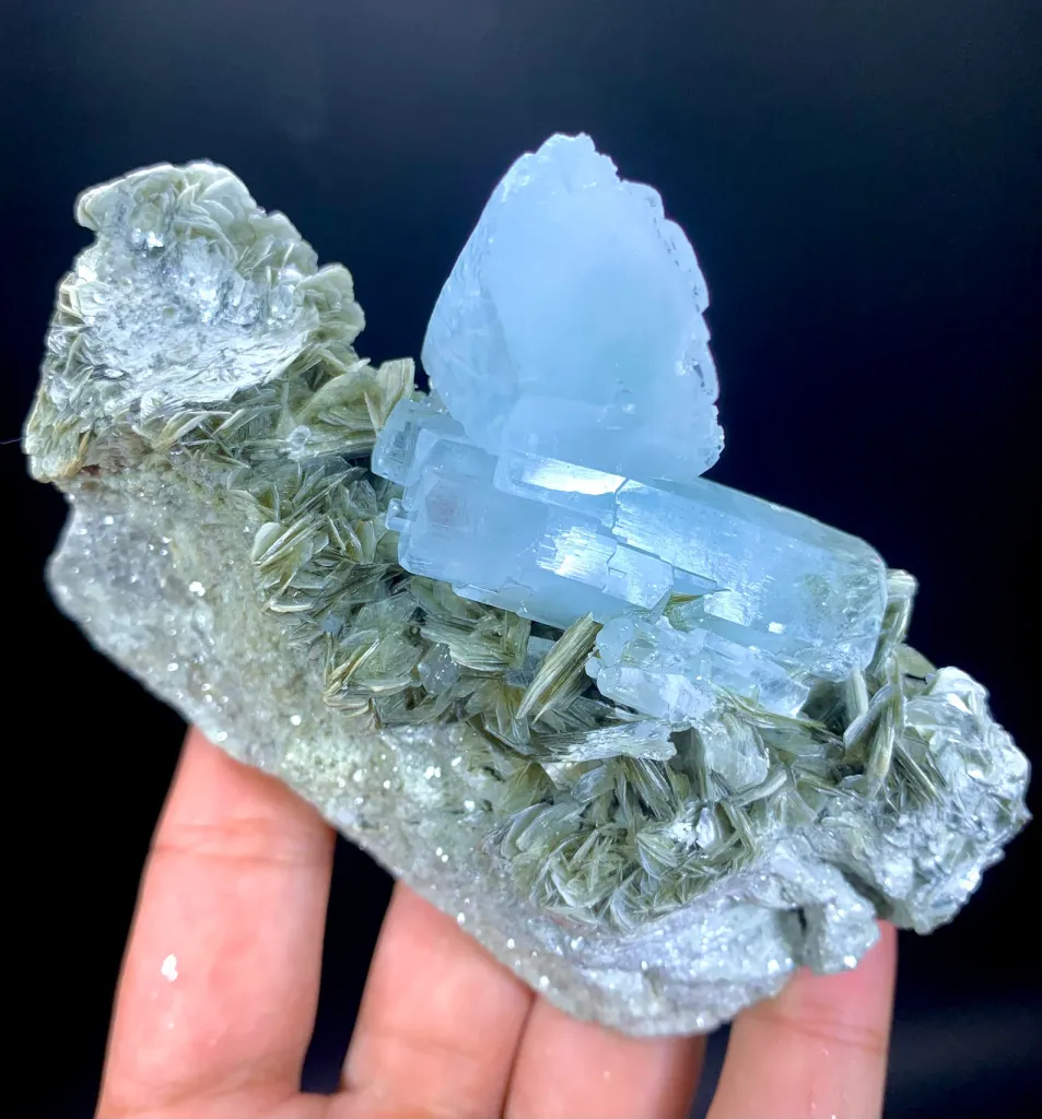 Blue Aquamarine Crystal Cluster from Pakistan - image 9