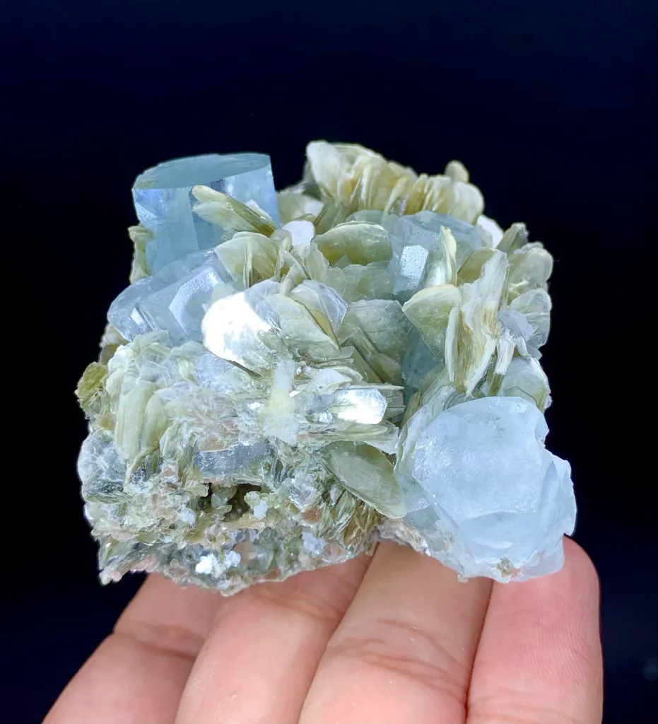 Blue Aquamarine Crystal Cluster from Pakistan - image 6