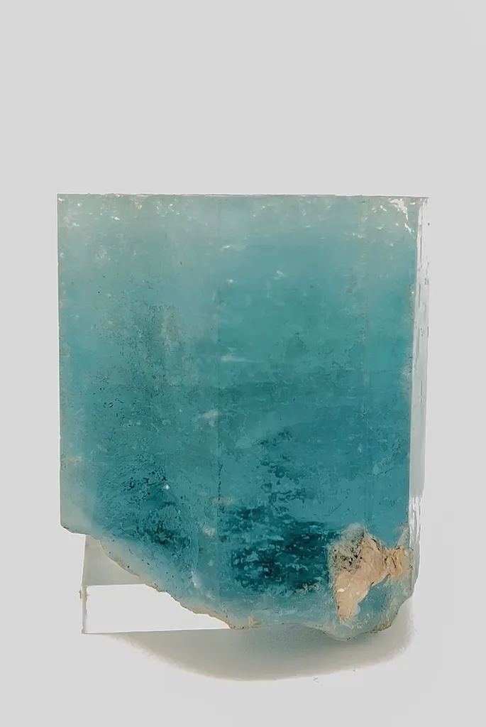 Blue Aquamarine Crystal from Pakistan, - image 5