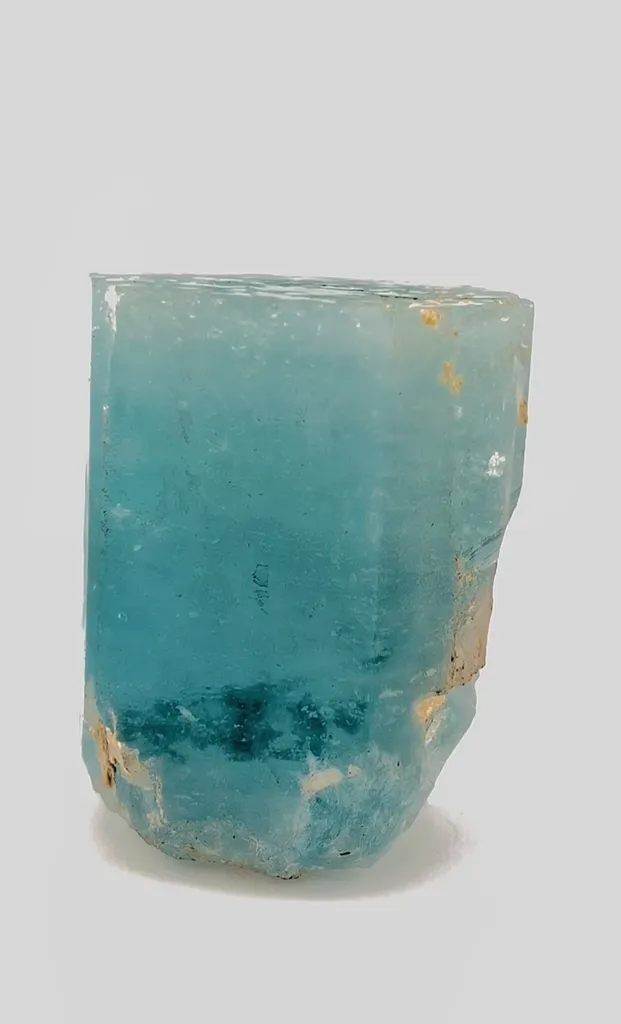 Blue Aquamarine Crystal from Pakistan, - image 7