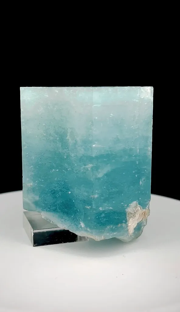 Blue Aquamarine Crystal from Pakistan, - image 4