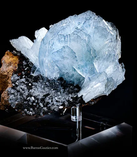 Blue Barite image