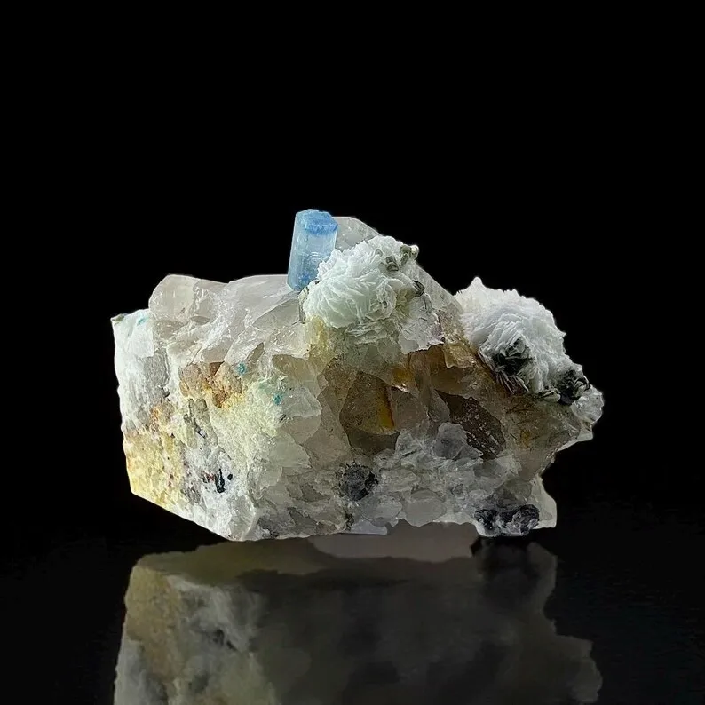 Blue Cap Aquamarine from Pakistan, Gilgit-Baltistan, Roundu District, Haramosh Mts. - image 2