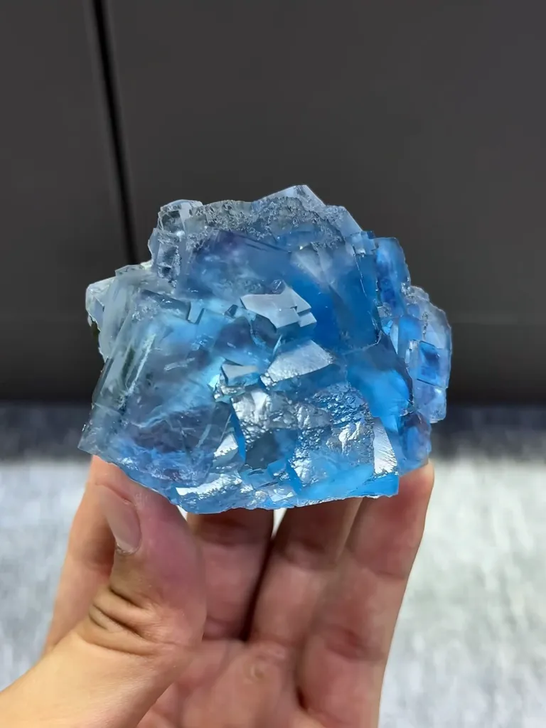 Blue Cubic Fluorite comes from Yaogangxian,Hunan 85*60*45MM - image 2