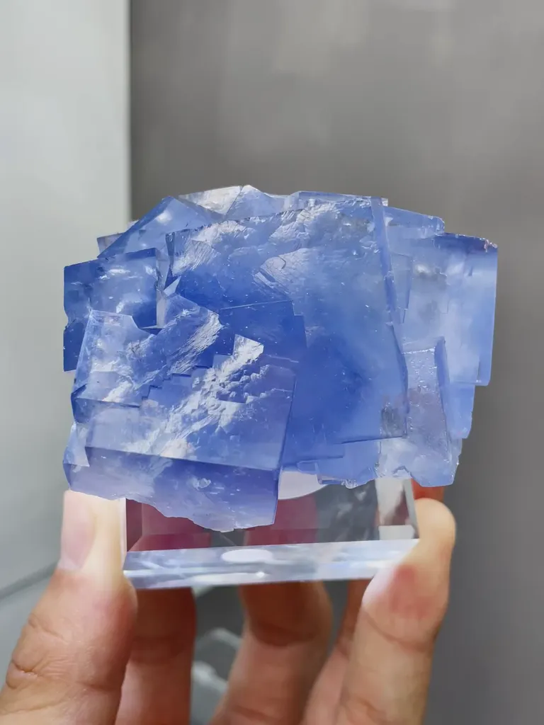 Blue Cubic Fluorite comes from Yaoggangxian,Hunan 65*50*45MM - image 5