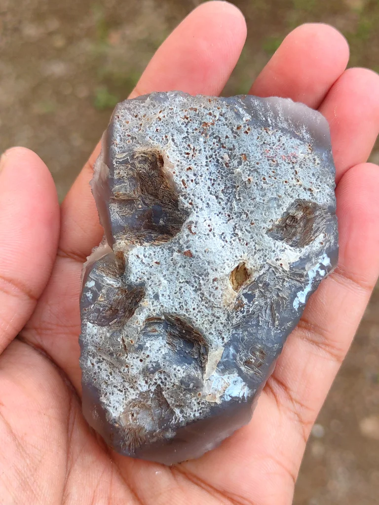 Blue quartz with Coating Calcite from India - image 7