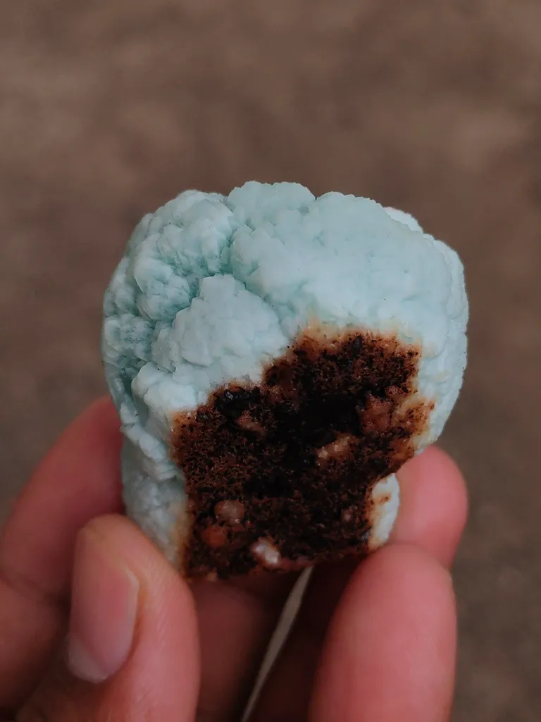 Bluesh Green Apophyllite Bow - image 8