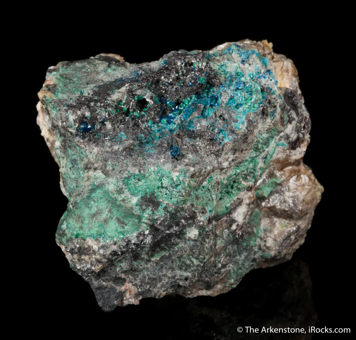 Boleite, Brochanite, Anglesite and Paralaurionite - image 3