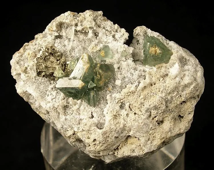 Boracite, Pyrite image